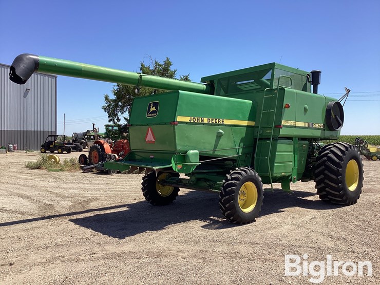1985-john-deere-8820-titan-ii-image-5