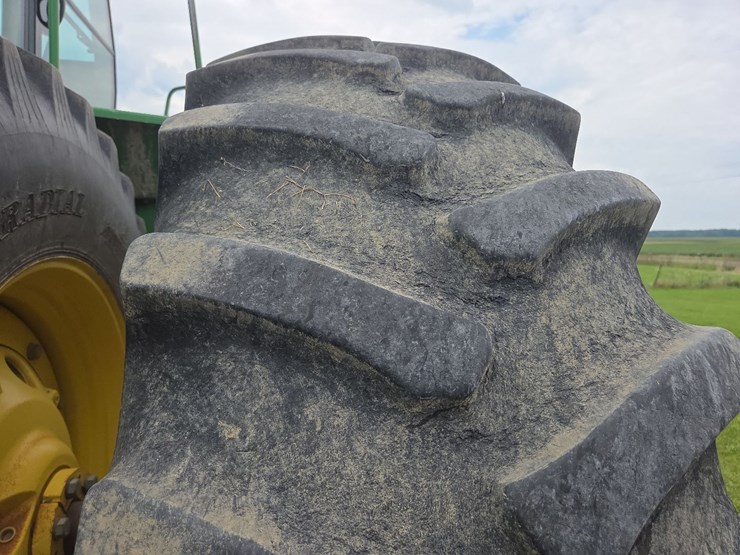 john-deere-8770-image-37