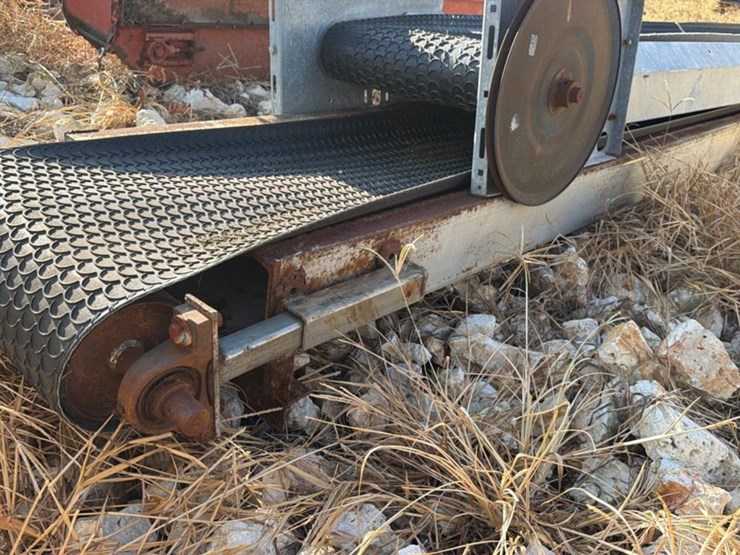#665-•-concave-belt-conveyor-image-3