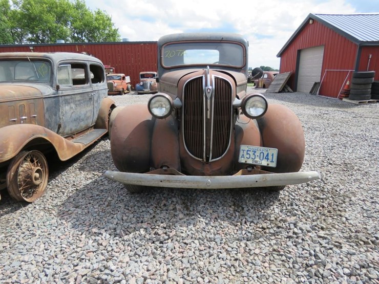 1938-plymouth-pt-57-pickup-image-2