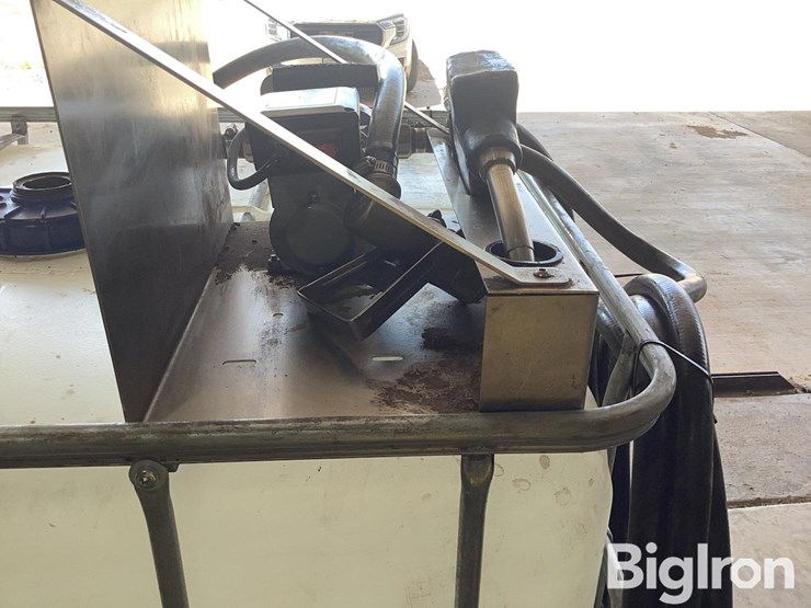 schutz-rmx-330-ecobulk-def-tote-w/fill-rite-pump-image-13