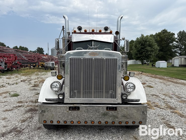 1987-peterbilt-359-image-2