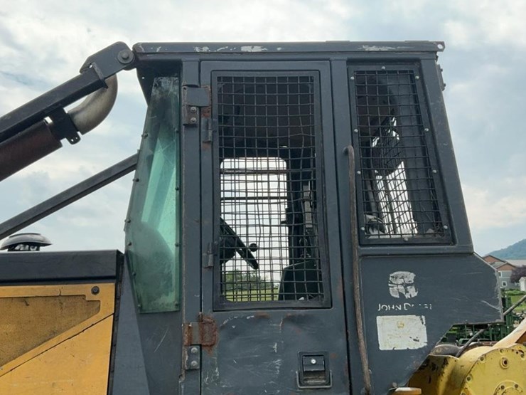 2005-john-deere-540-image-48