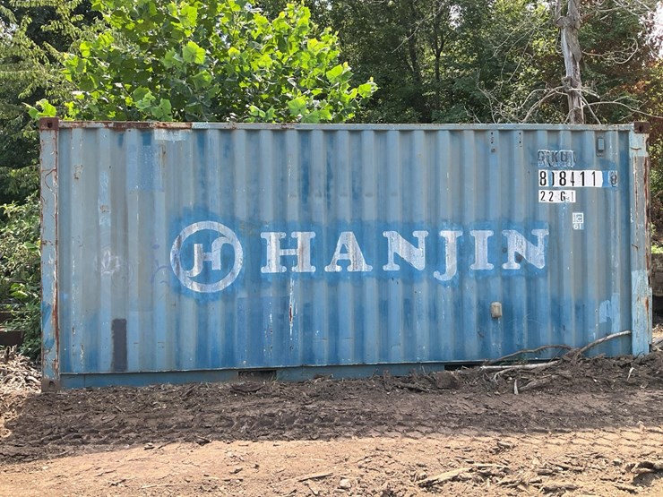 #174-•-8’-x-20’-storage-container-image-3