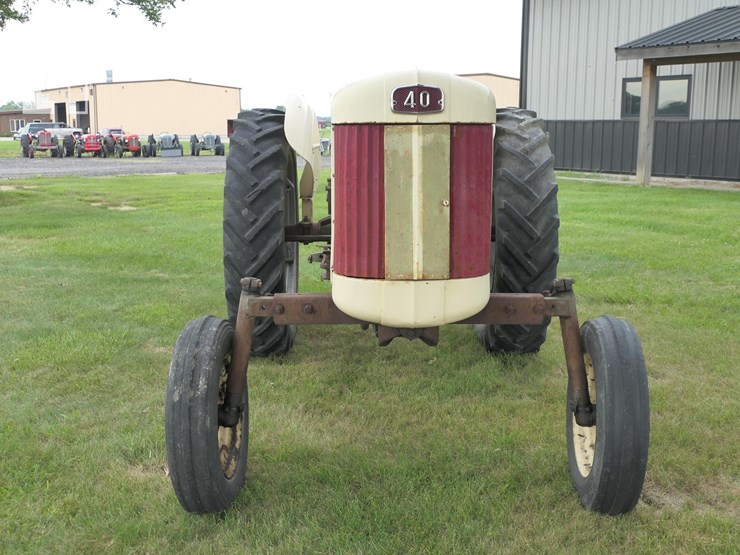 1956-ferguson-f40h-image-3