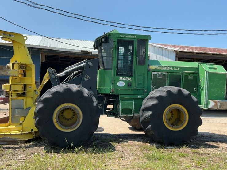 2013-deere-843k-image-67