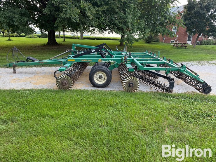 great-plains-1500tt-image-8