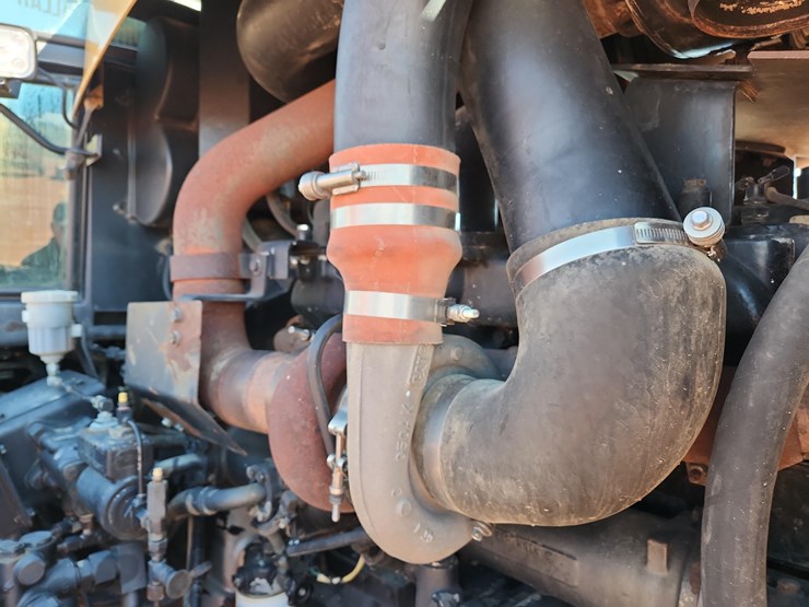 1990-challenger-75-image-25