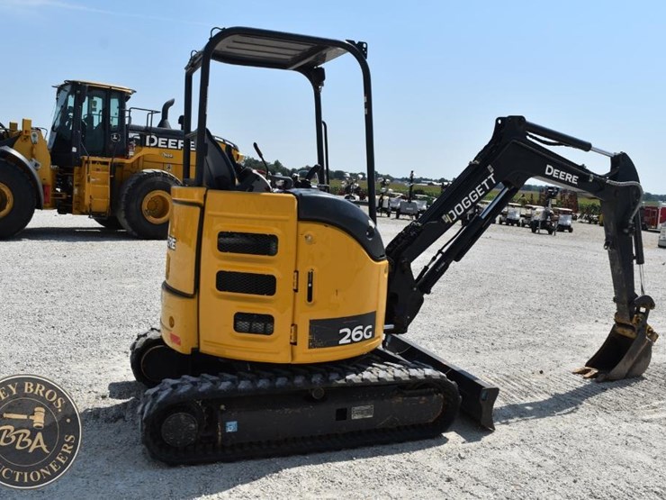 2020-deere-26g-image-18