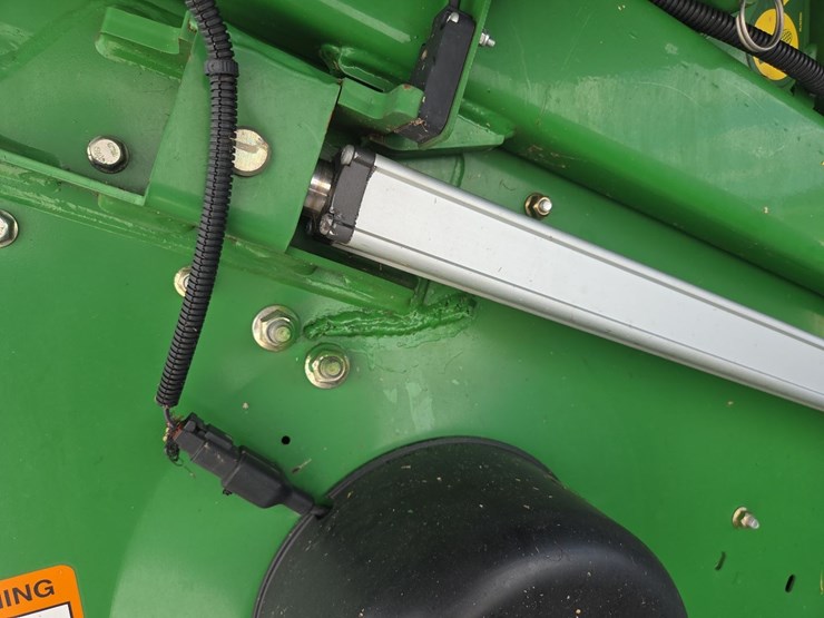 john-deere-s680-image-47