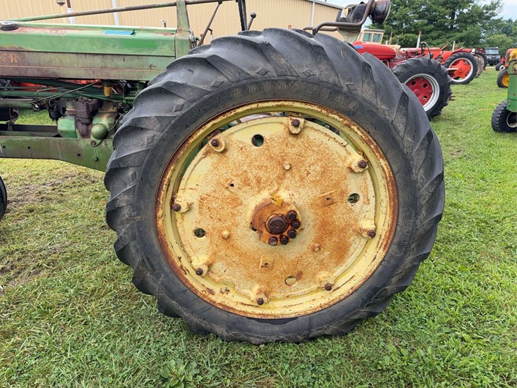 john-deere-50-image-36
