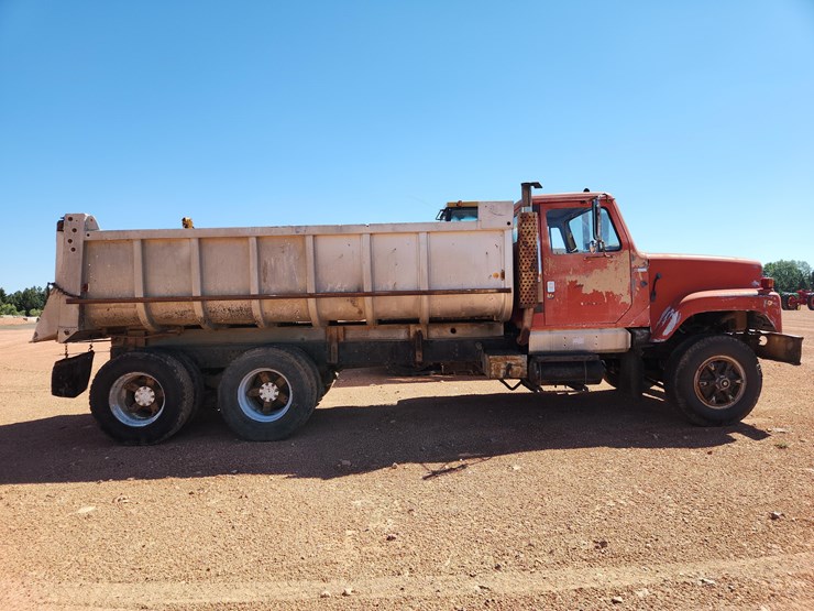 1979-international-f-2554-dump-truck-image-39