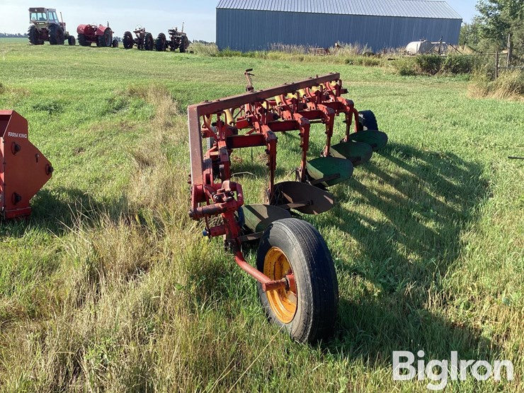 melroe-5-bottom-pull-type-plow-image-6