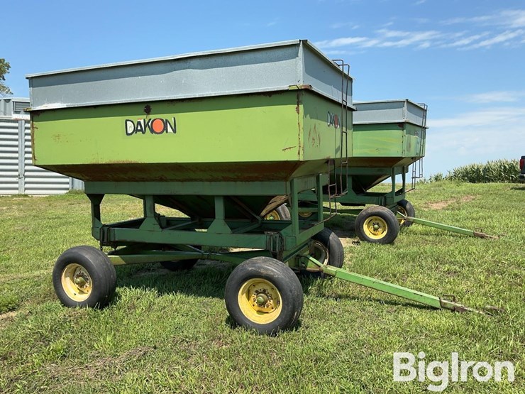 john-deere-1065-image-4