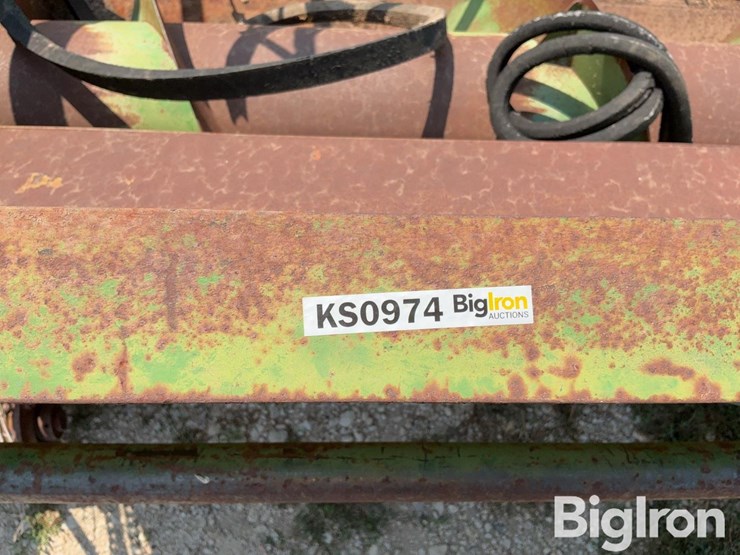 john-deere-14-image-15