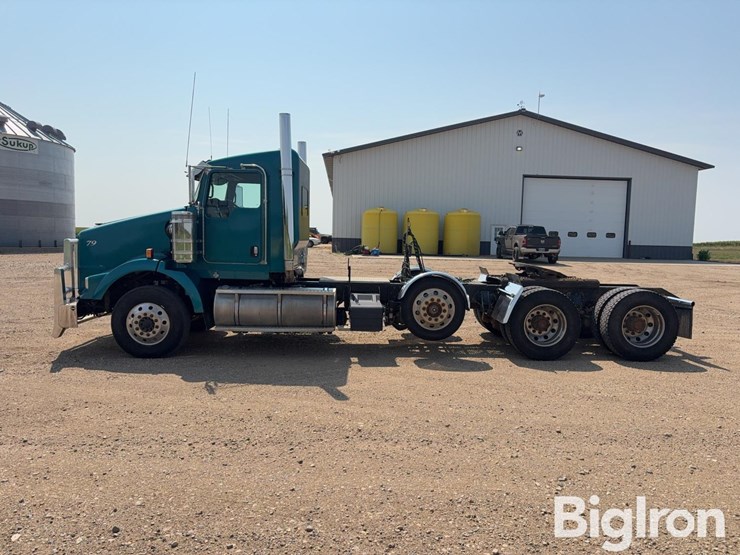 2010-kenworth-t800-image-8