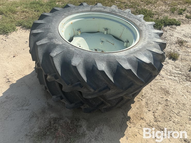 ford-tractor-image-8
