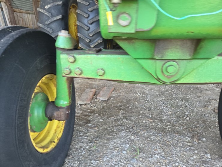 john-deere-4430-image-5