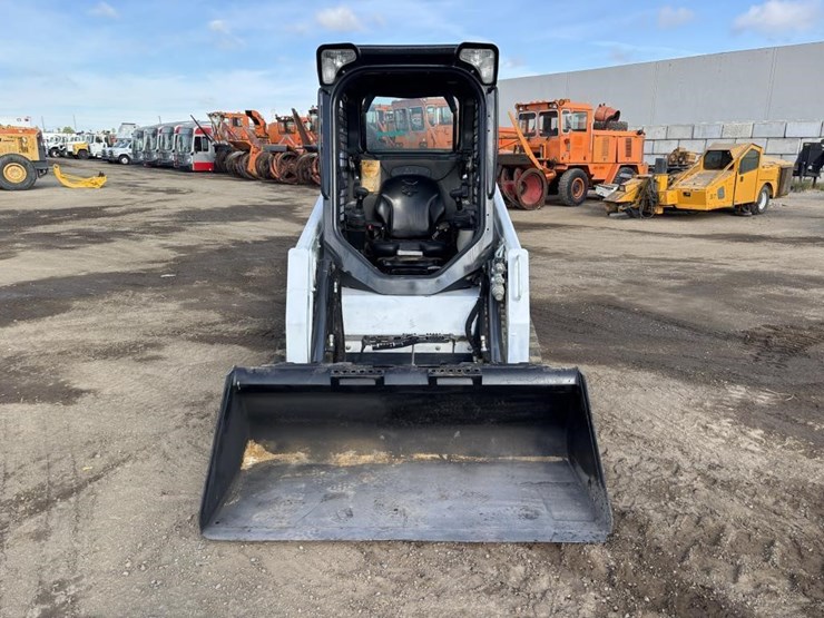2020-bobcat-t450-image-6