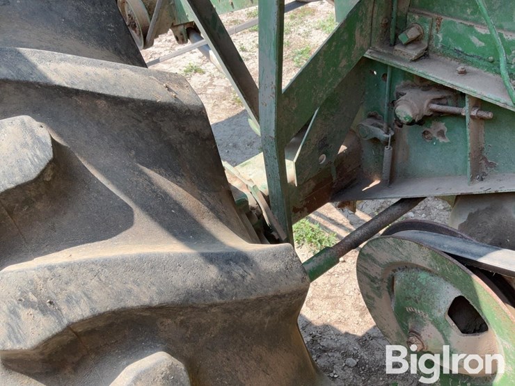 1966-john-deere-55-image-14