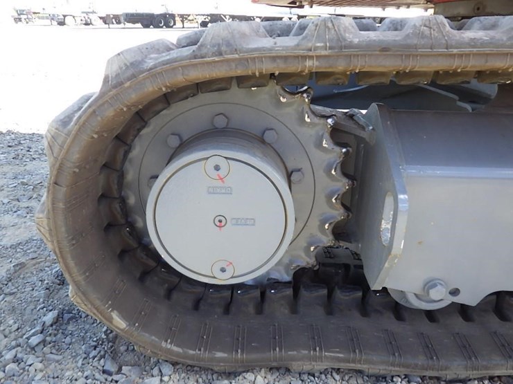 takeuchi-tb335r-image-21
