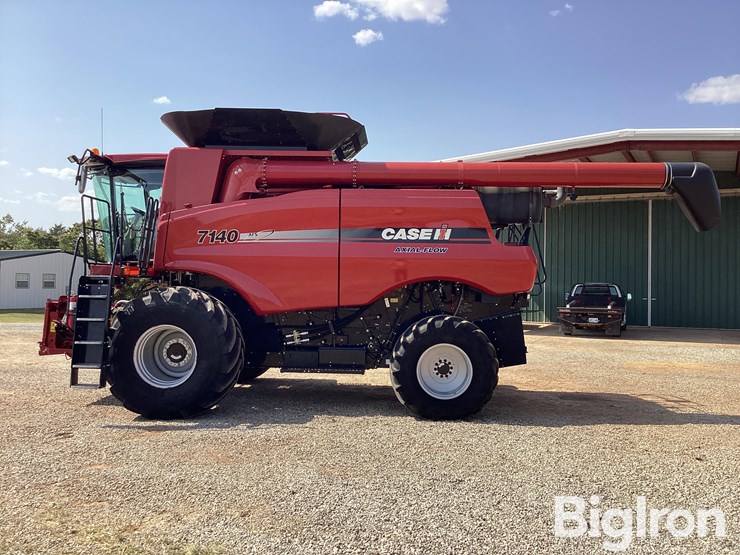 2014-case-ih-7140-image-8