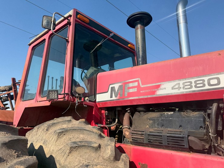 1983-massey-ferguson-4880-image-43