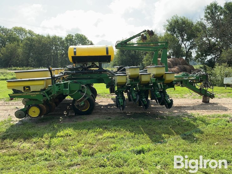 john-deere-1780-image-4