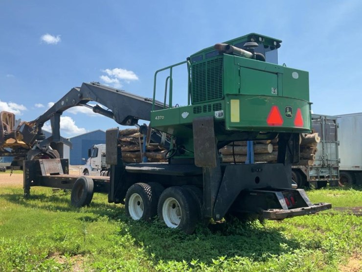 2013-deere-437d-image-4