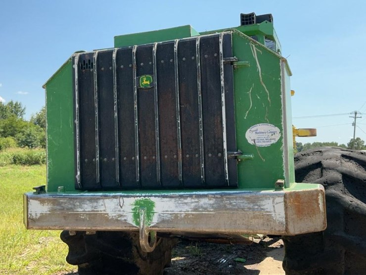 2013-deere-843k-image-56