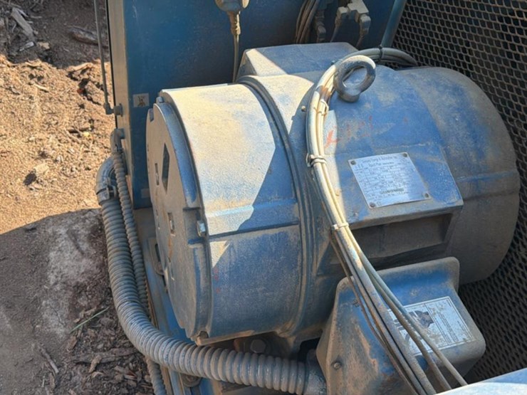 #674-•-quincy-air-compressor-image-7