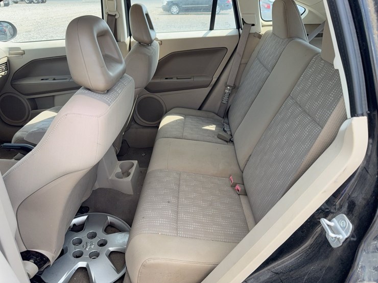 2007-dodge-caliber-image-21