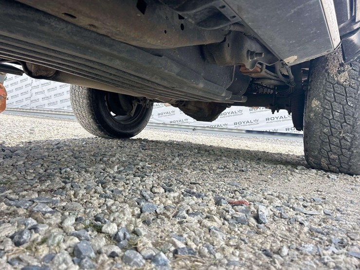 2011-ford-f150-image-24