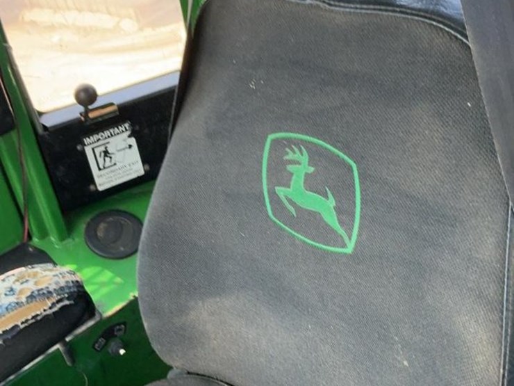 2013-deere-843k-image-18