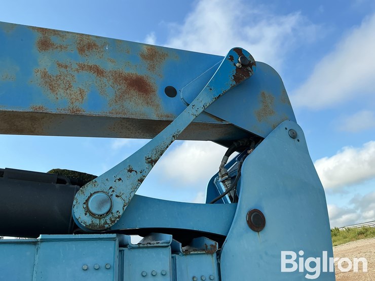 2007-genie-z-135-boom-lift-image-9