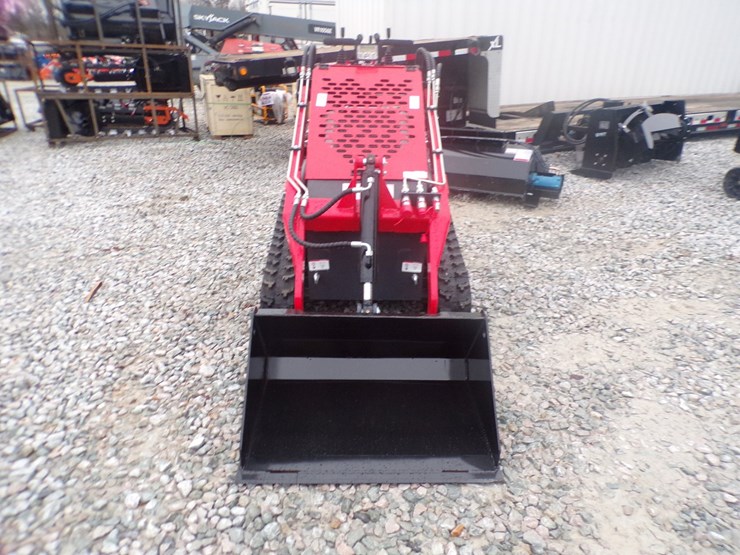 #794-•-walk-behind-track-loader---ysrt14-image-8