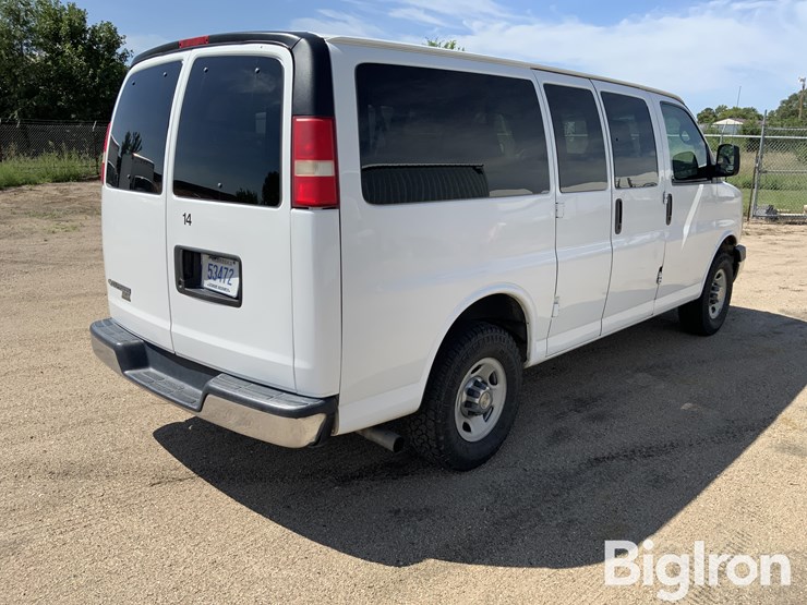 2009-chevrolet-express-g2500-image-5