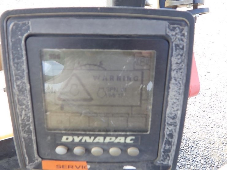 2015-dynapac-cc524hf-image-28