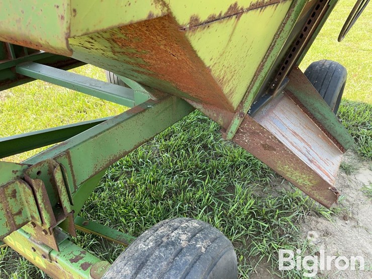 john-deere-1065-image-17