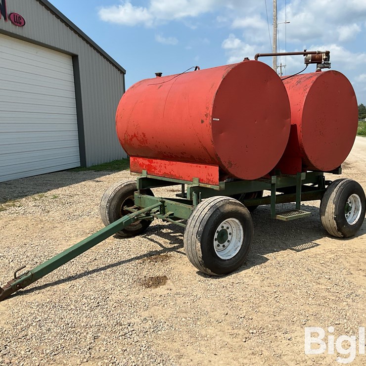 JOHN DEERE 1075