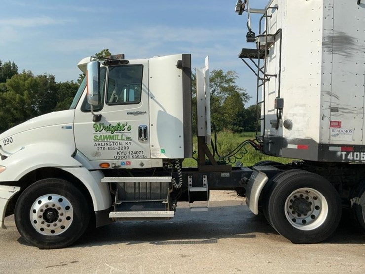 2012-international-prostar-image-2