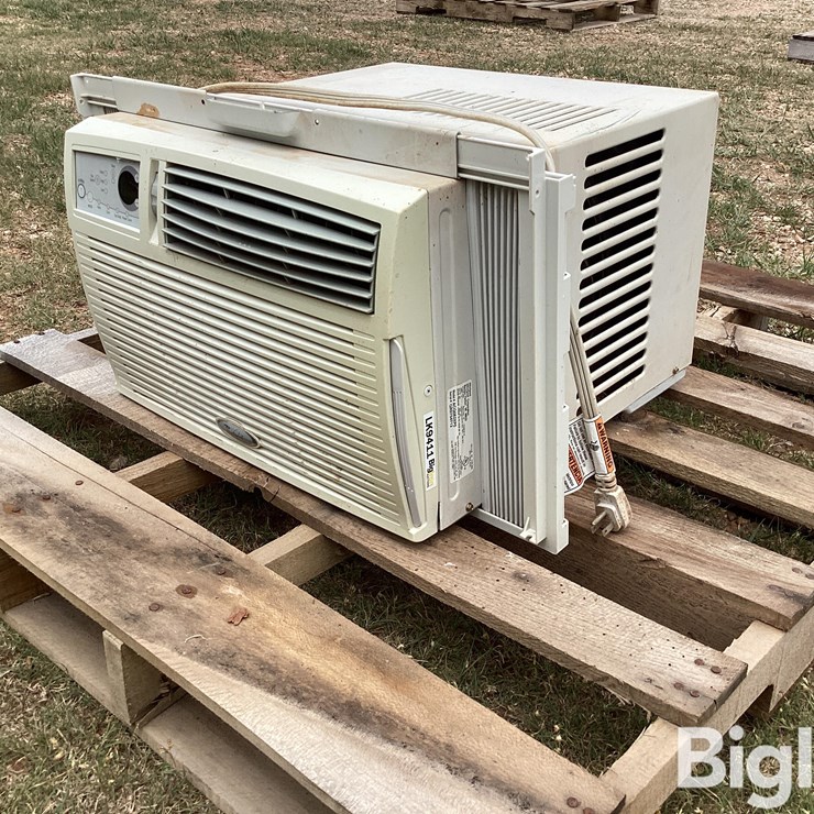 Whirlpool ACQ082XP0 Air Conditioning Window Unit