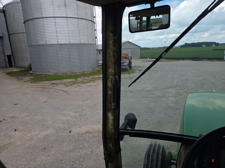 john-deere-7600-image-52