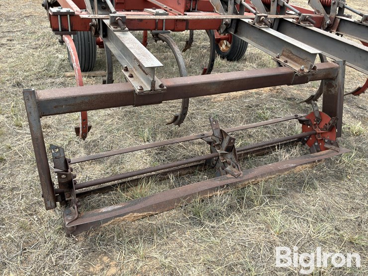 hesston-2540-image-18
