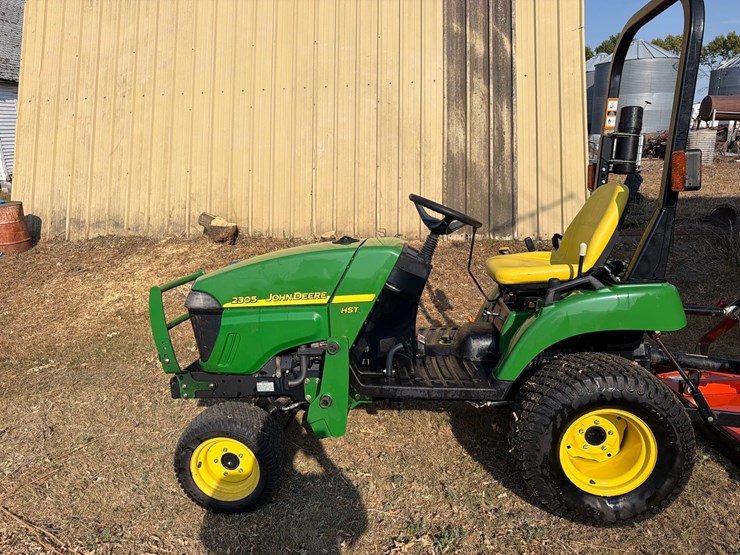 john-deere-2035-image-1