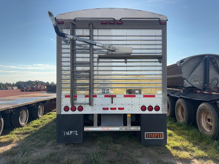 2004-timpte-hopper-image-5
