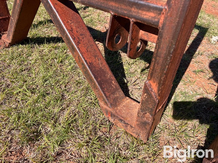 3-pt-bale-forks-image-12