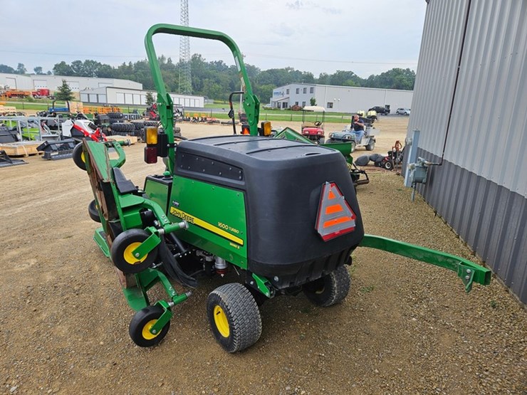 john-deere-1600-turbo-image-3