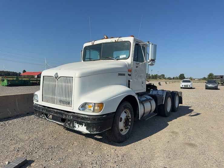 2000-international-9100-image-1