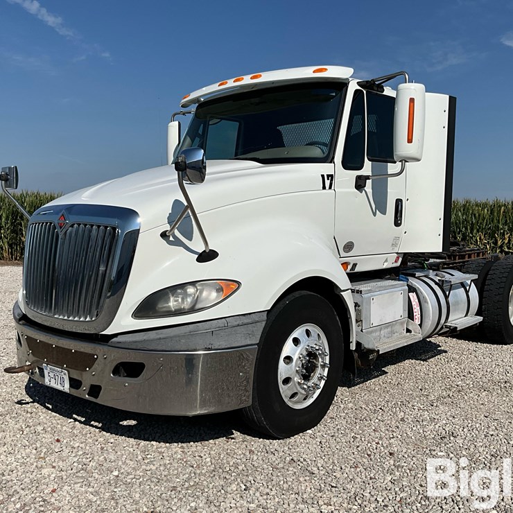 2017 INTERNATIONAL PROSTAR